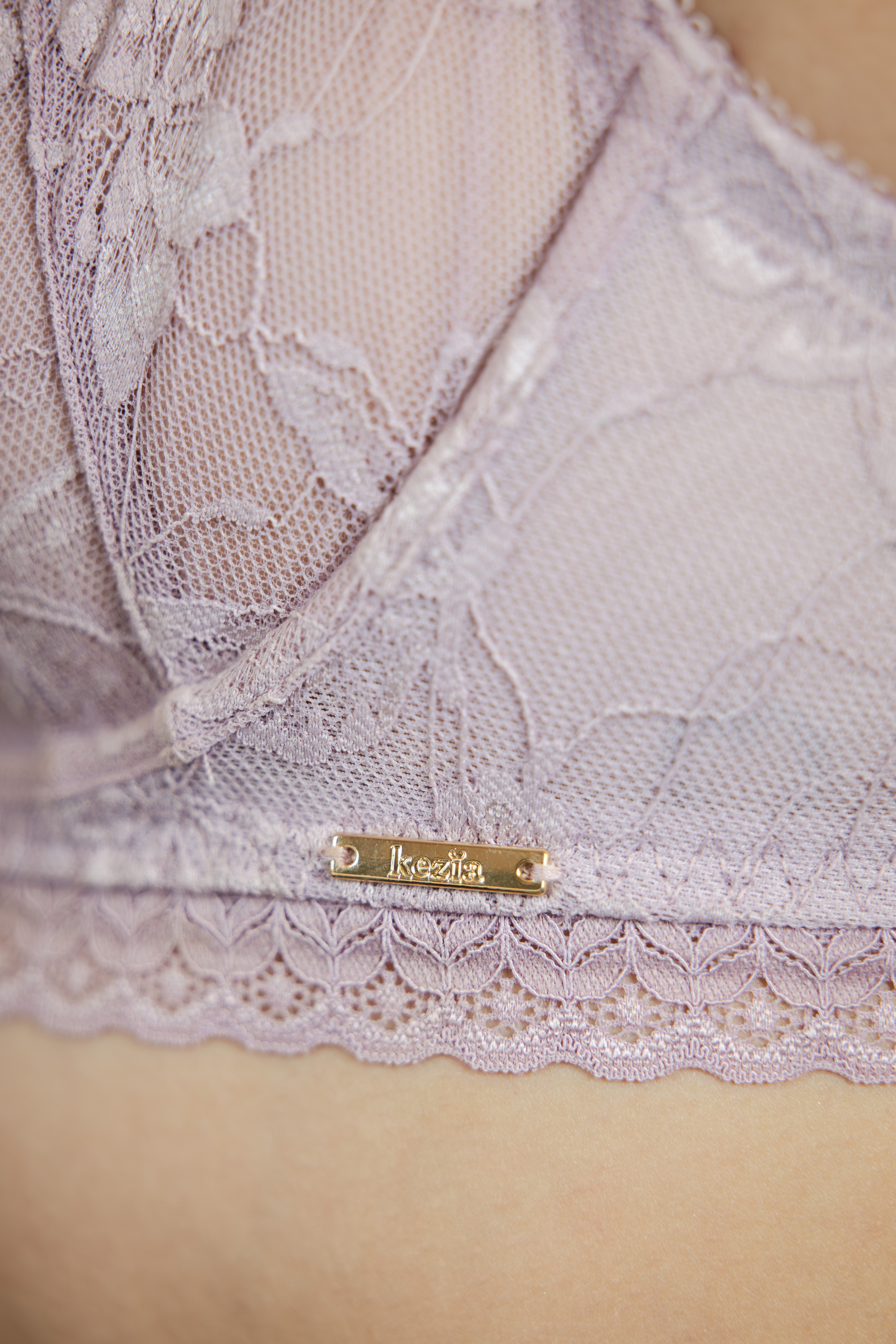Lace Sculpt Balconette - Blush Lilac